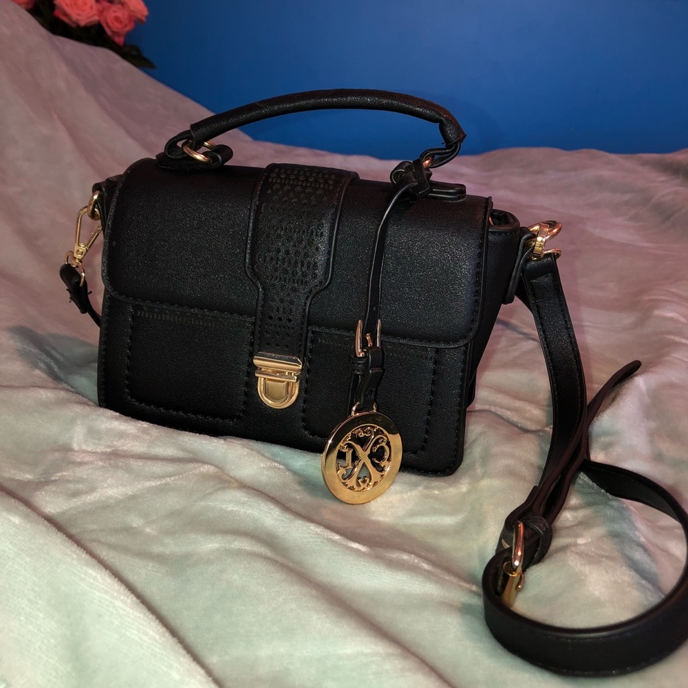 Small black crossbody